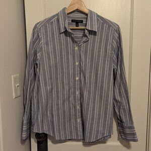 Banana Republic Blue Stripe Chambray Button Down Shirt, NWOT, M Petite